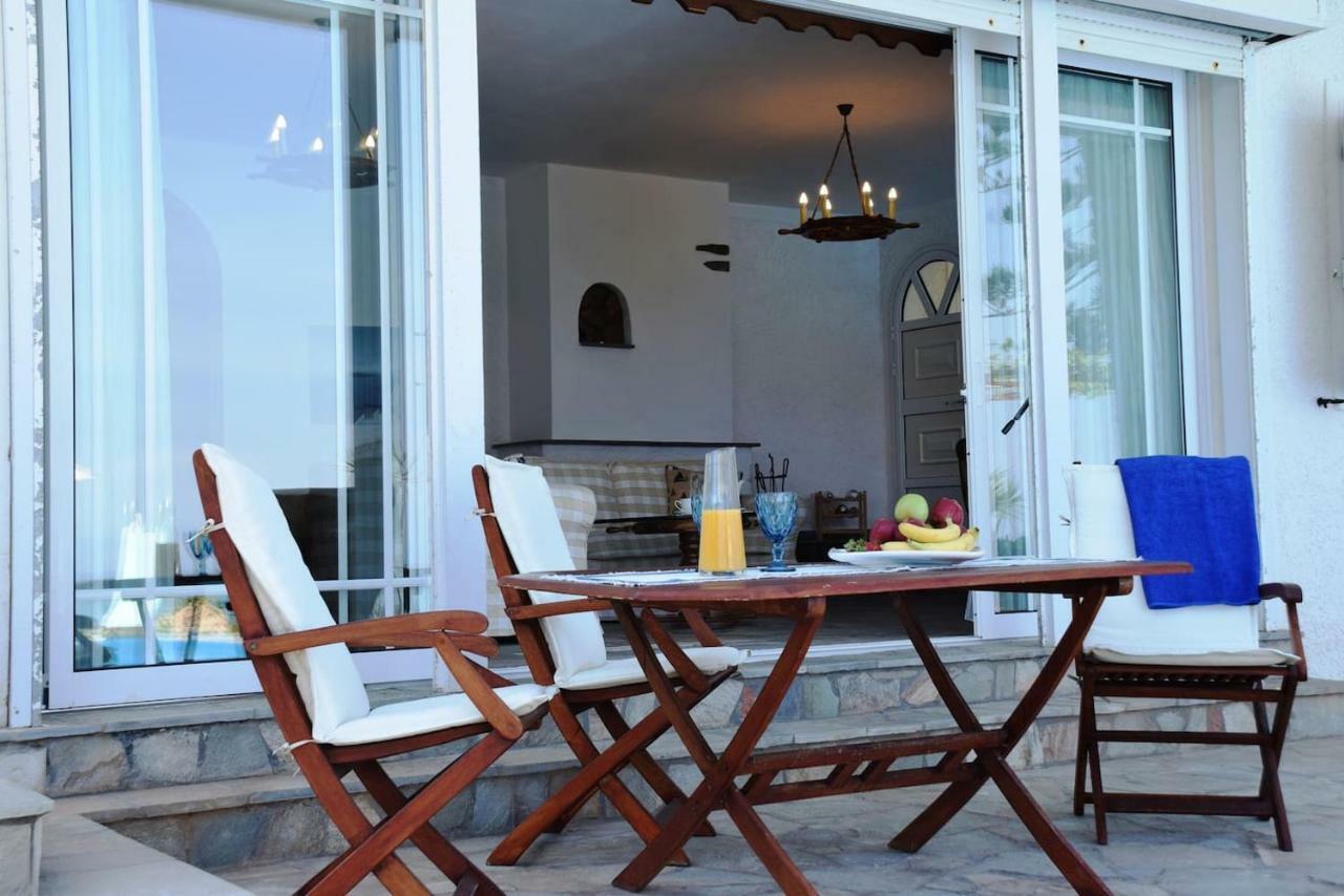 Antorina Beachfront Villas With Private Pools Kamari  Exterior foto