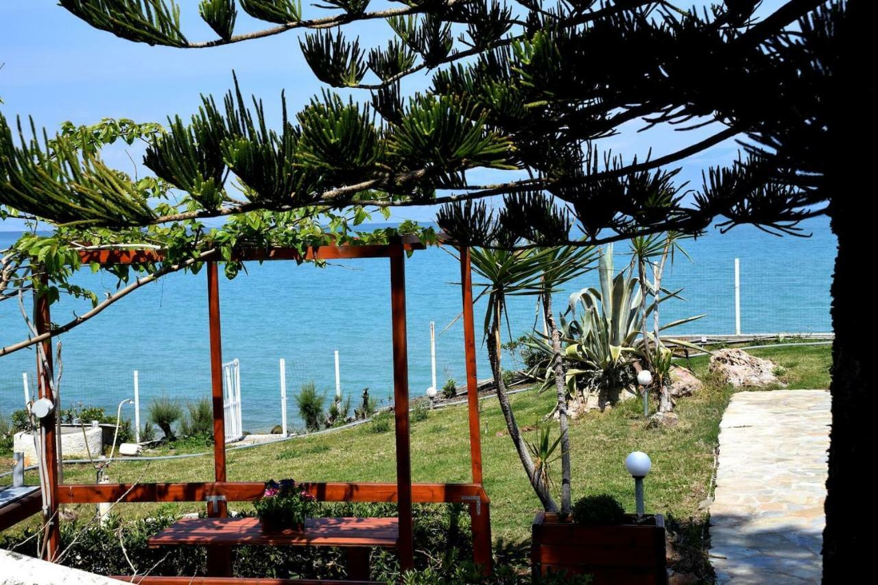 Antorina Beachfront Villas With Private Pools Kamari  Exterior foto